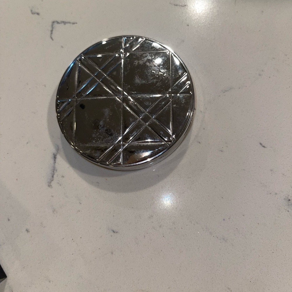 Dior Radiant Bronze Contour Palette - Picture 2 of 3